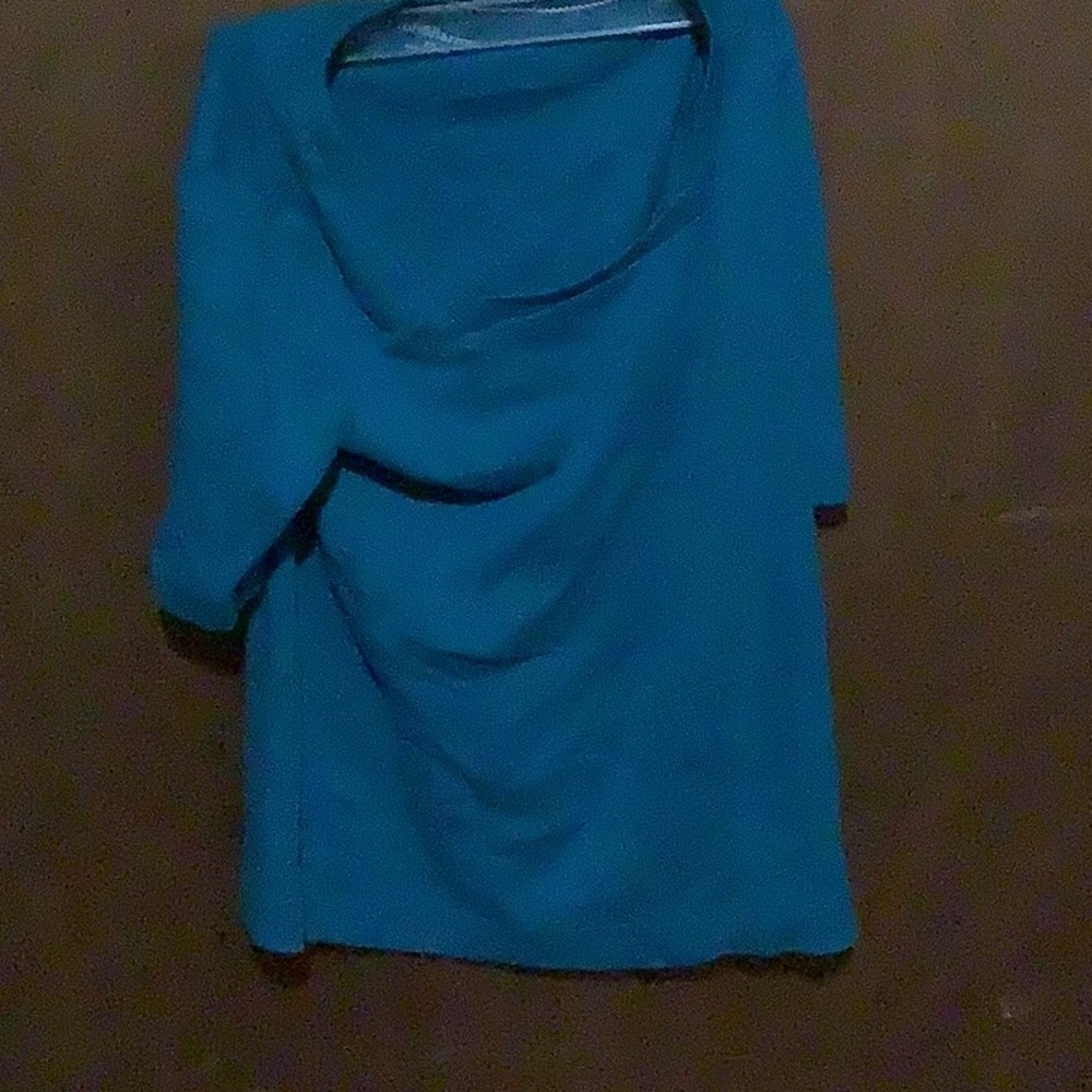 Short sleeve turquoise shirt